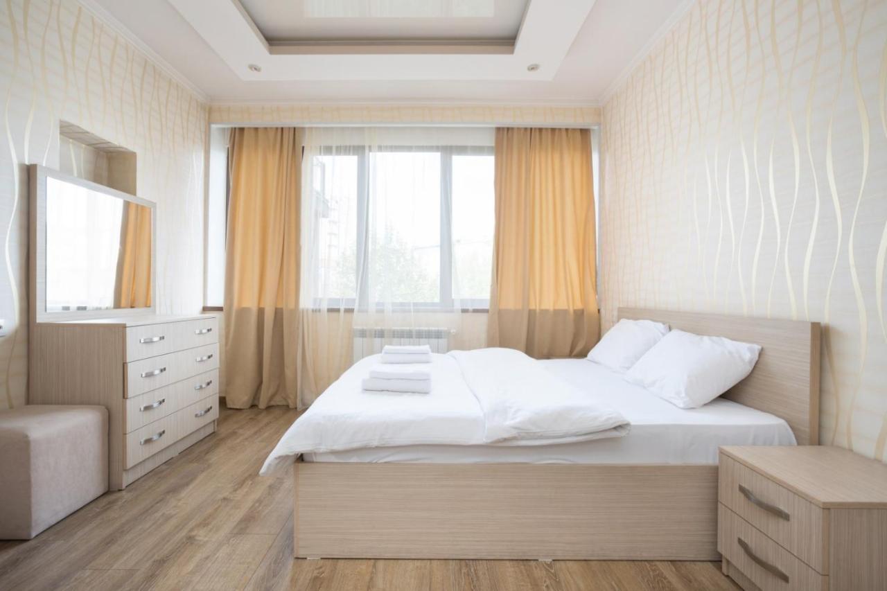 Stay Inn Apartments On 33 Sayat-Nova Avenue 耶烈万 外观 照片