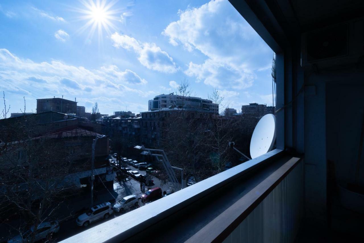 Stay Inn Apartments On 33 Sayat-Nova Avenue 耶烈万 外观 照片