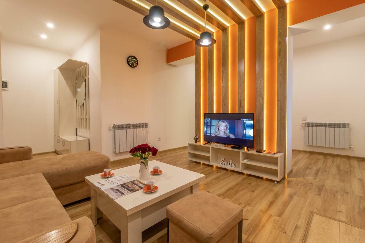 Stay Inn Apartments On 33 Sayat-Nova Avenue 耶烈万 外观 照片