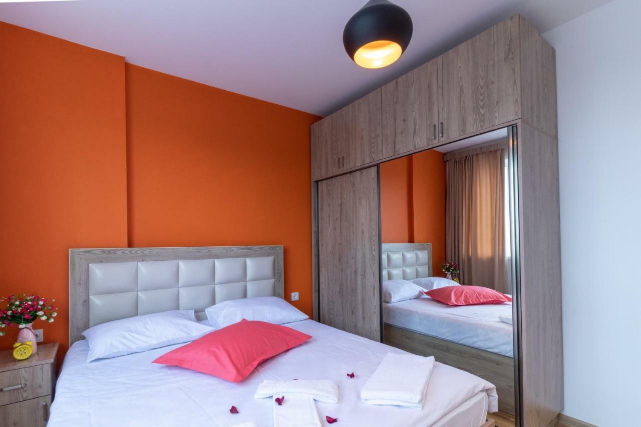 Stay Inn Apartments On 33 Sayat-Nova Avenue 耶烈万 外观 照片